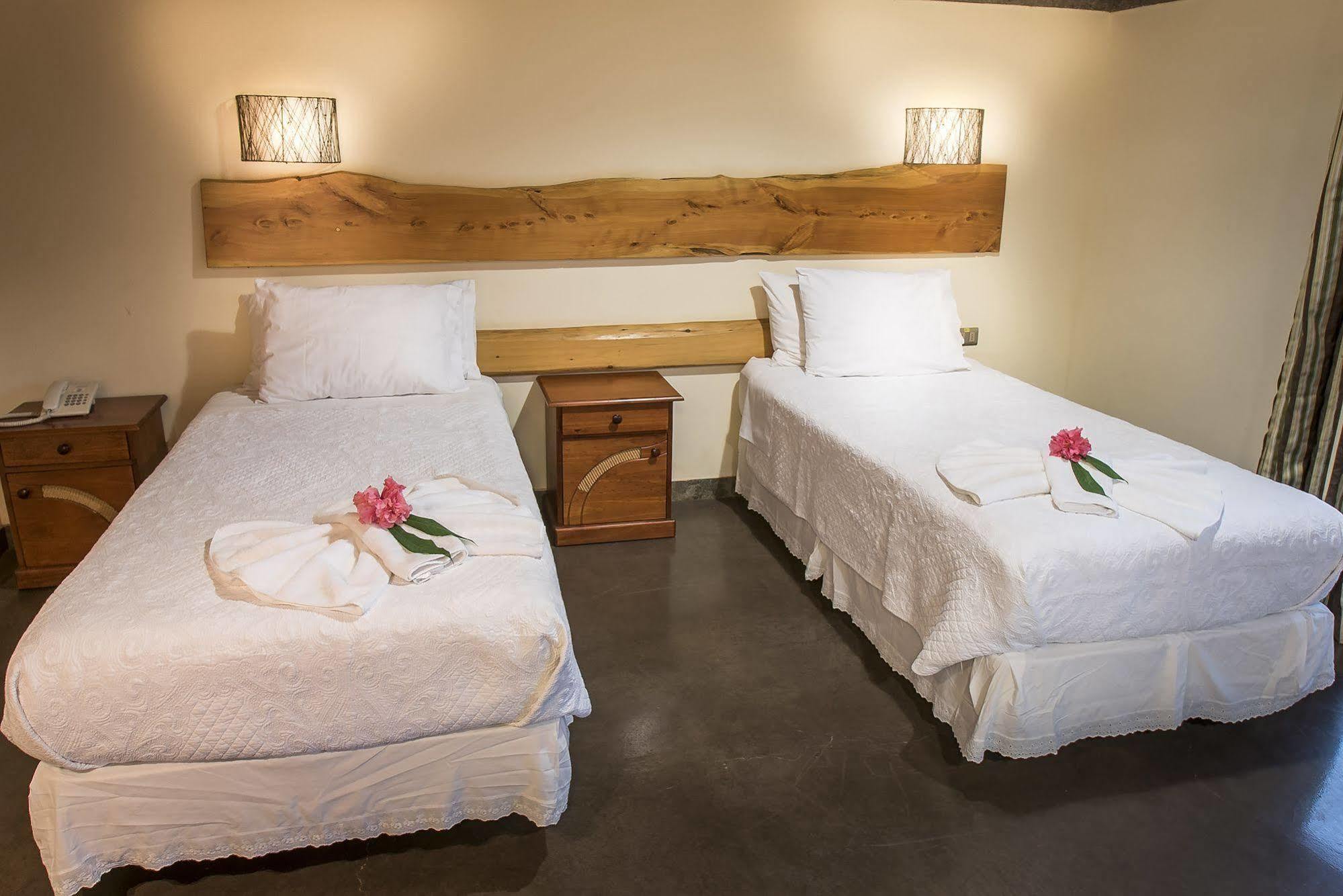 Hotel Vai Moana Hanga Roa