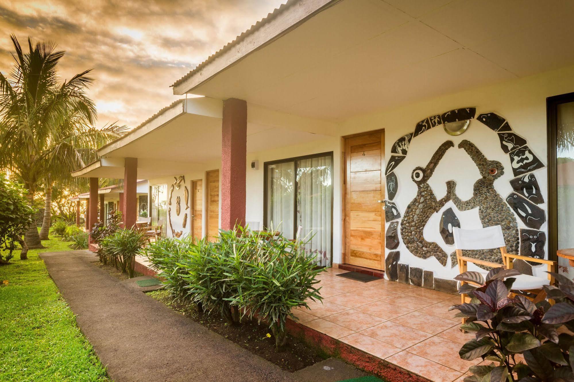 Vai Moana Hotel 3*